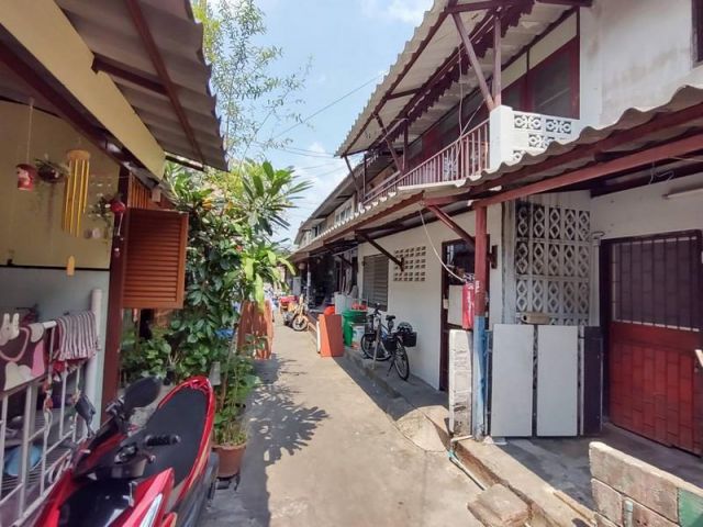 ขายทาวน์เฮ้าส์2ชั้นย่านลาดพร้าวบางกะปิ