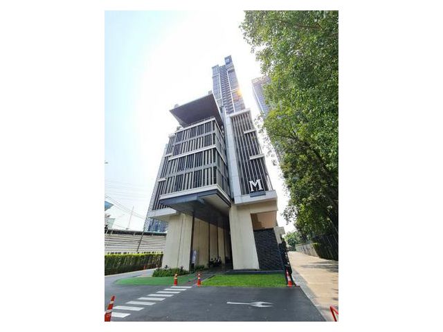 คอนโดเอ็มลาดพร้าว แขวงจอมพล เขตจตุจักร กทม.