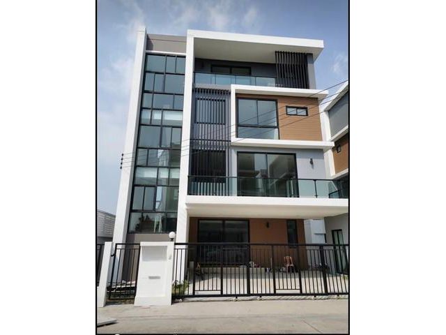 ขายบ้านเดี่ยว4ชั้นThe Best Kingkaew-Suvarnnabhumi