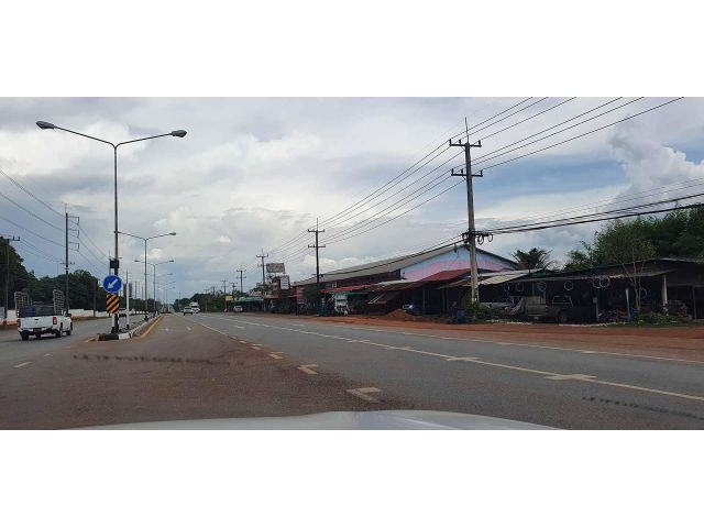 ใกล้ อบต.หนองแสง ใกล้โรงเรียน ที่สวยบรรยากาศดีสุดๆ ที่โฉนดเนื้อที่ 3 ไร่