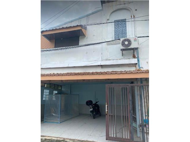 ให้เช่าทาวน์โฮม2ชั้น  ซอยรัตนาธิเบศร์ 22
