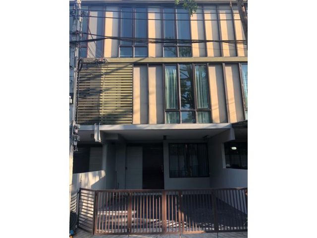 20ตรว. 200ตรม.ลาดปลาเค้า เกษตร นวมินทร์ 3ชั้น