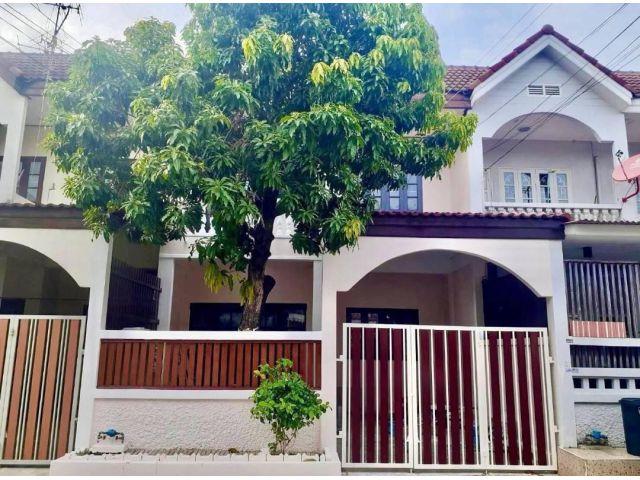 ทาวน์เฮาส์ 2 ชั้นมือสองใกล้รถไฟฟ้าเพียง 5 นาที ติดถนนใหญ่ #หมู่บ้านสินธานี2 รามอินทรา 119 รีโนเวตใหม่ทั้งหลัง