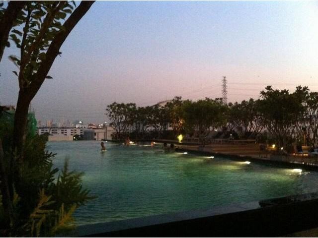 ขายคอนโดTHE ISSARAลาดพร้าว ชั้น10 ห้องมุม