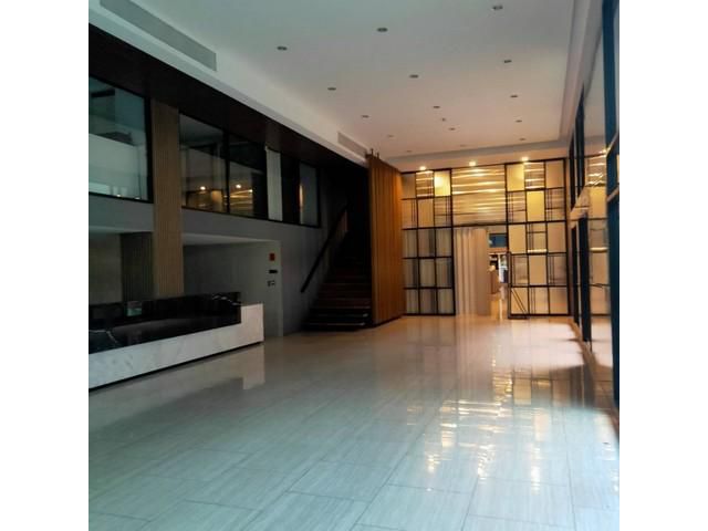 ให้เช่าพื้นที่สำนักงาน7ชั้นย่านสาธรเจริญราษฎร์