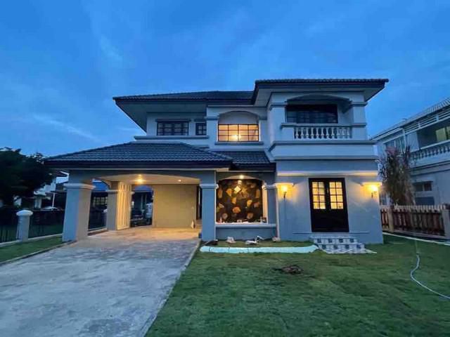 For rent : Mantana Srinakarin – Bangna
