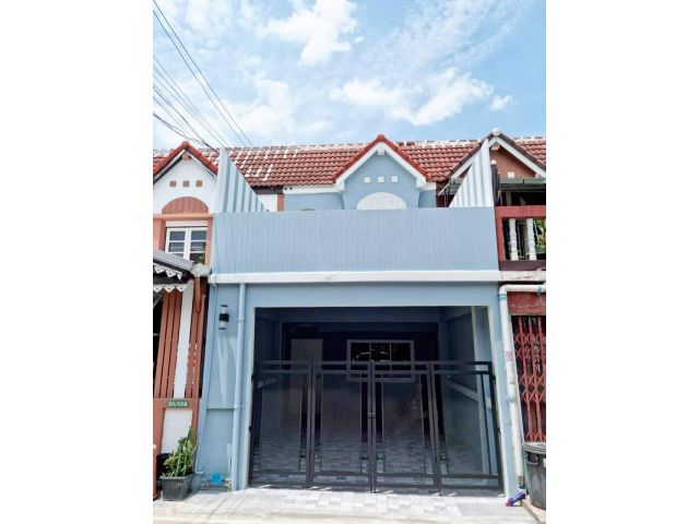 ขายทาวน์เฮาส์ 2 ชั้นรีโนเวทใหม่ มีเทอเรสชั้นบนกว้าง #หมู่บ้านพิบูลย์ทรัพย์ ต่อเติมหน้าบ้าน-หลังบ้านเต็มพื้นที่