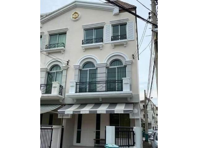 ให้เช่าทาวน์โฮมบ้านกลางเมืองสวิสทาวน์