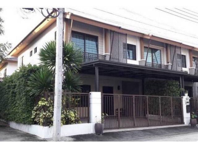 ขายทาวน์โฮม 2 ชั้น หลังมุม พฤกษาวิลล์ 73 พัฒนาการ