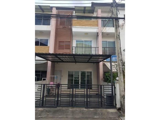 หมู่บ้านมายเพลส ซอยอ่อนนุช 17 ถนนสุขุมวิท71