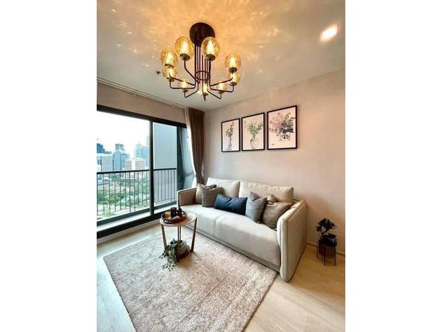 ให้เช่า Life One Wireless 2 beds 2 bath