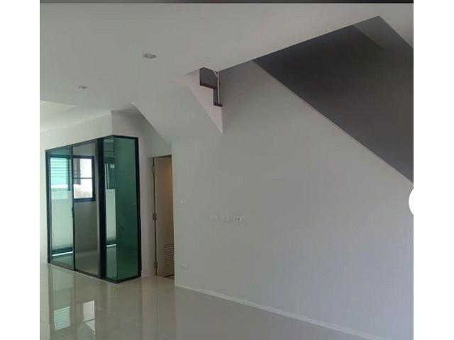 ให้เช่าทาวน์โฮม 3 ชั้น ศุภาลัย เออร์บาน่า บางนา
