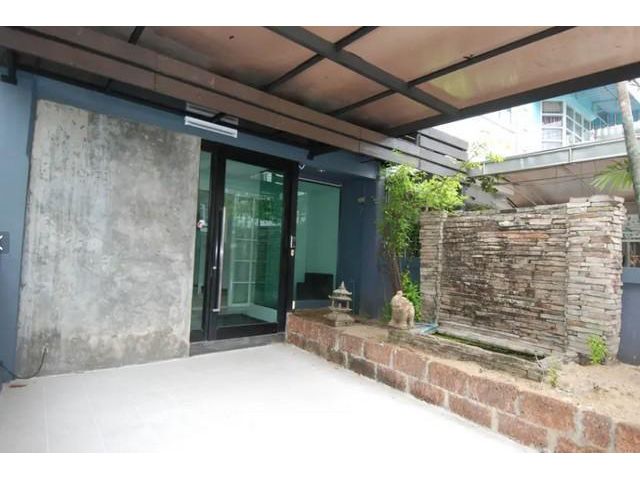 For Rent ทาวน์โฮม 3 ชั้น ซอยลาดพร้าววังหิน34 ย่านลาดพร้าว