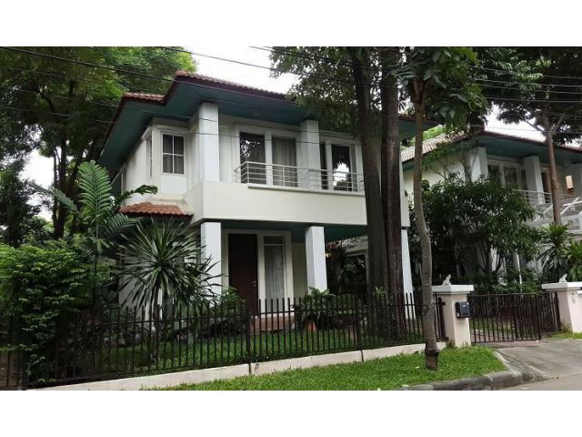 HR1208 ให้เช่าบ้านเดี่ยว 2 ชั้น หมู่บ้านBangkok Villa บ้านอยู่ใกล้สระว่ายน้ำโครงการ