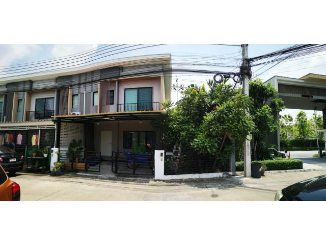 ขายให้เช่าทาวน์โฮม 3 นอน The Connect สุวรรณภูมิ