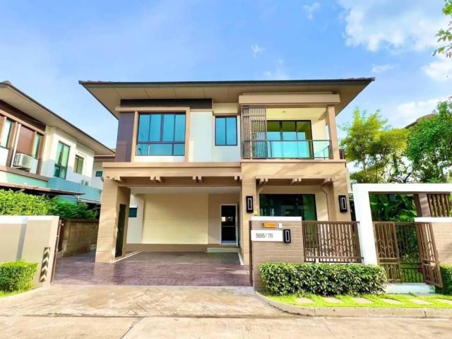 บ้านเดี่ยว 2 ชั้นในฝันพร้อมสวนสวย #โครงการเศรษฐสิริ-วัชรพล รีโนเวทใหม่เอี่ยมทั้งหลัง แถมเฟอร์ฯ บิ้วท์อิน ทั้งชั้น1 & ชั้น2 ติดวอลเปเปอร์ใหม่