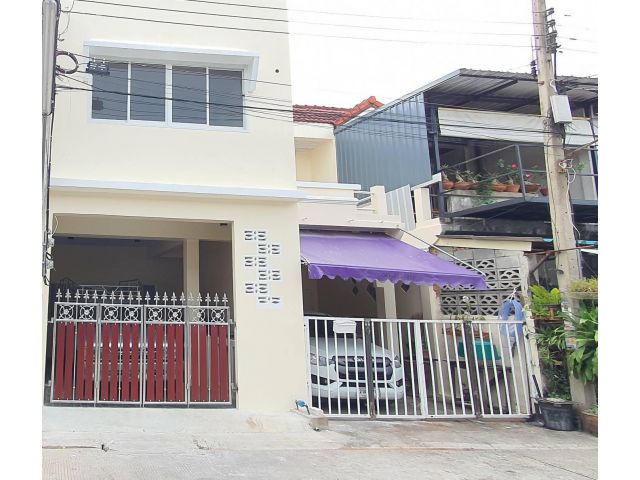 ขายทาวเฮาส์ 3 ห้องนอน 2 ห้องน้ำ ซอยสายไหม 56