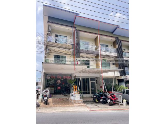 ขาขอาคารพาณิชย์4นอน,5น้ำ,1ออฟิน ใกล้บิ๊กซีเกาะสมุย