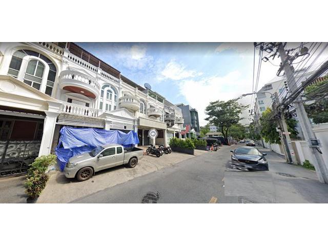 24 ตรว. 380ตรม.  MRT คลองเตย. ให้เช่า 4ชั้น 5นอน