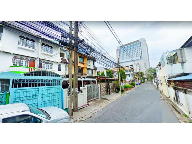 รัชโยธิน วิภาวดี32 BTS พหลโยธิน24  38ตรว. 280ตรม.
