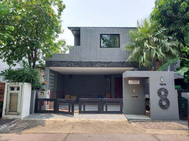HR1217 ให้เช่าบ้านเดี่ยว 2 ชั้นหลังใหญ่ หมู่บ้าน Noble Tara เอกมัย-พระราม9