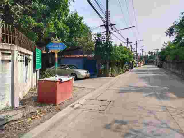 ขายที่ดินหมูบ้านมาสุข  วัดนางสาว  98,8 ตรว  1,300,000   บาท