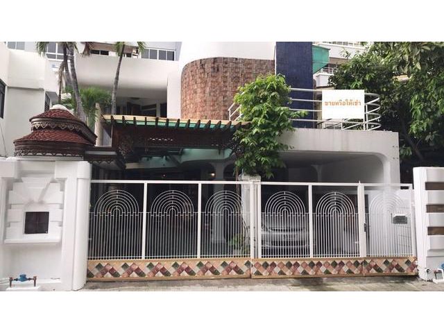 HR1227 ให้เช่าบ้านเดี่ยว 2 ชั้น ย่านอารีย์ ซอยพหลโยธิน 2 ใกล้ห้างLa Villa Aree