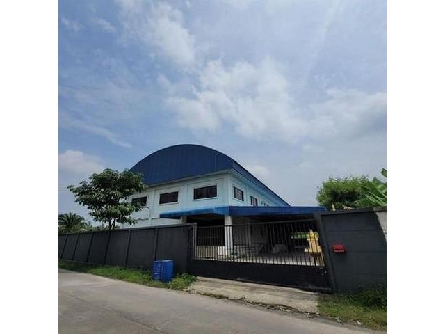 ให้เช่าโกดังเนื้อที่ 325 ตรว. พุทธมณฑลสาย 4