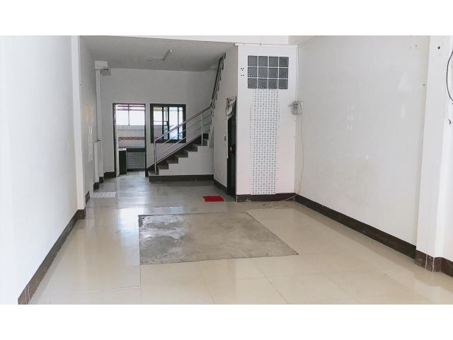 KK04-05695 - ขายอาคารพาณิชย์ : ถนนวิเศษเวียง