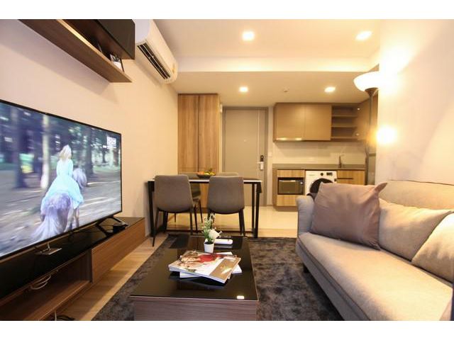 ขาย / เช่า คอนโด Taka Haus Ekamai 12