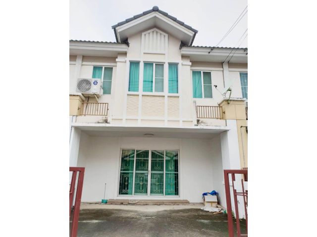 ให้ช่าทาวน์เฮ้าส์ 2 ชั้น ม.พฤกษาวิลล์16/1 (ธัญบุรี ปทุมธานี) ใกล้ฟิวเจอร์ 3นอน 2น้ำ แอร์ เช่า 8,500 บ/ด โทร 093-9594717