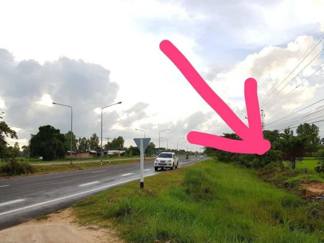 ที่ดินติดถนนแจ้งสนิท  ต.โพนทัน/ ยโสธร