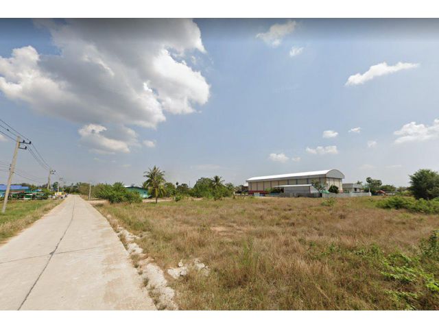 ขายที่ดินพานทอง 8 ไร่ ติดถนนคอนกรีต ใกล้ถนนเส้น 3023 - 950 เมตร จ.ชลบุรี