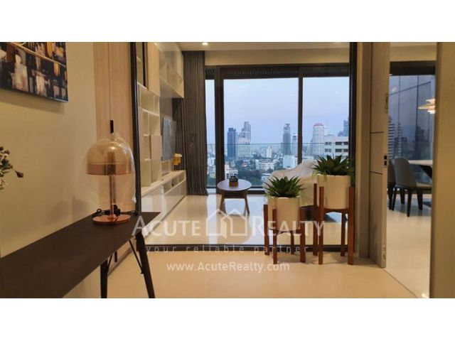 ขายพร้อมผู้เช่าคอนโดมิเนียม วิทโทริโอ้ 2 ห้องนอน