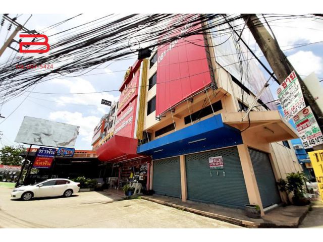 ขาย อาคารพาณิชย์ แยกพระยาสุเรนทร์-ปัญญา เนื้อที่ 53.4 ตรว. ถนนรามอินทรา เขตมีนบุรี