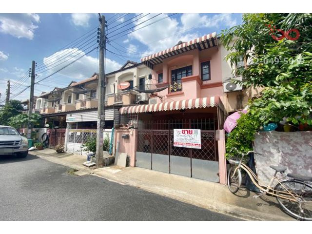 ขายทาวน์โฮม 2 ชั้น  เค.ซี. คลัสเตอร์ รามอินทรา 17 ตารางวา ใกล้จุดขึ้น - ลง ทางด่วนเอกมัย - รามอินทรา