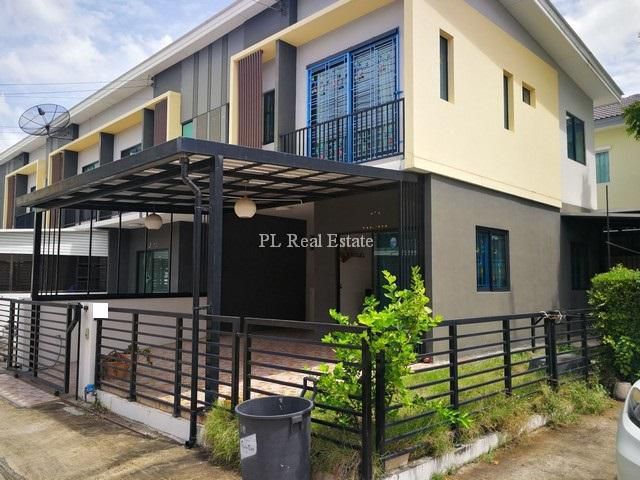 HR1246 ขายให้เช่า ทาวน์โฮม เดอะคอนเนค พัฒนาการ 44 The Connect Pattanakarn 44