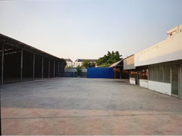 PK298ให้เช่าที่ดินขนาด 571ตร.วหน้ากว้าง 46x50พื้นที่สวยขนาดใหญ่กว่า 2,300 ตร.ม เทคอนกรีตเต็มซอยศรีนครินทร์ 48