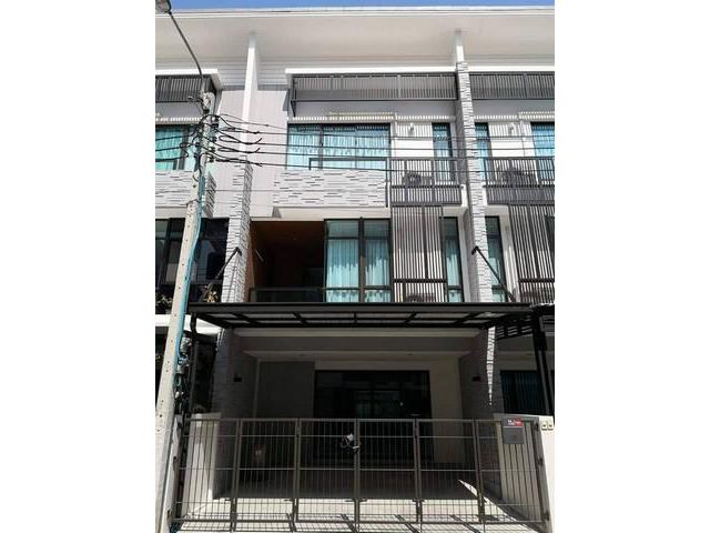 HR1248 ให้เช่า โฮมออฟฟิศ 3ชั้น โครงการ Plex บางนา ติดถนนบางนา กม.5