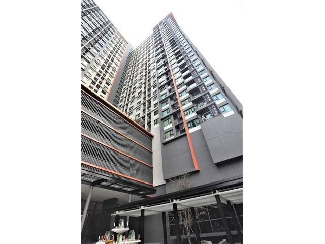 ขาย คอนโด  ไลฟ์ อโศก Life Asoke ใกล้รถไฟฟ้า