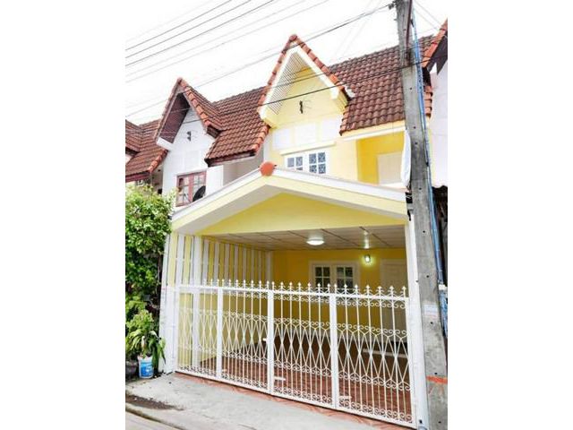 ทาวน์เฮ้าส์ ตรงข้าม อัสสัมชัญ สนามกีฬา จ.ระยอง