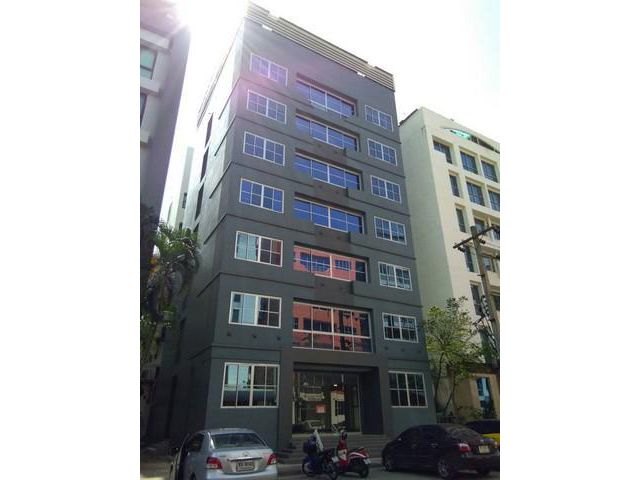 ให้เช่าอาคาร 7ชั้น มีลิฟท์ 1008 ตรม.ศรีนครินทร์65