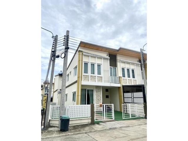 ขายทาวน์โฮมโกลเด้นท์ทาวน์2 อ่อนนุช ลาดกระบัง