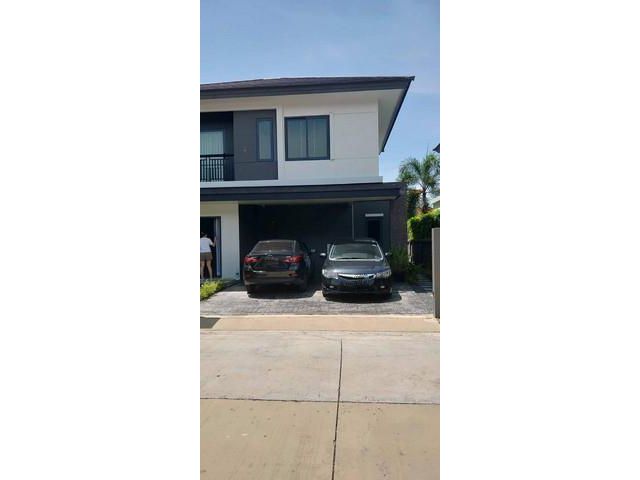 ให้เช่าบ้าน 52 ตรว. บิทาเนีย บางนา กม.12 ใกล้เมกะ