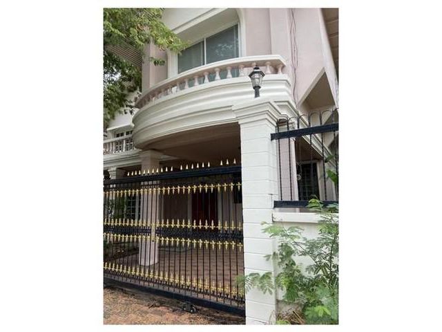 ให้เช่า บ้าซอยวชิรธรรมสาธิต ย่านสุขุมวิท 101