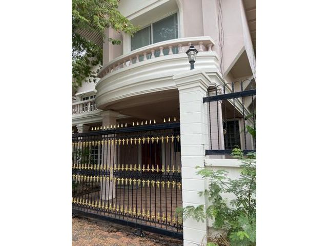 ให้เช่าบ้านเดี่ยว 2 ชั้น ซอย วชิรธรรมสาธิต
