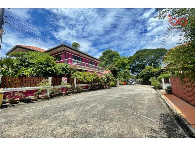 ขายบ้านเดี่ยวหลังริม 2 ชั้น  หมู่บ้านเอกวิน นิมิตรใหม่ 3 มีนบุรี