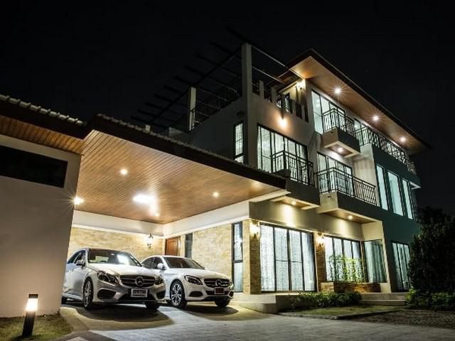 Rent  luxury house with private pool with 6bed 40万