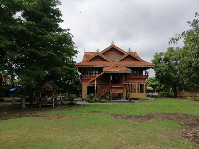 ขายบ้านสวนเรือนไทย พร้อมที่ดิน เหมาะอาศัย นครนายก