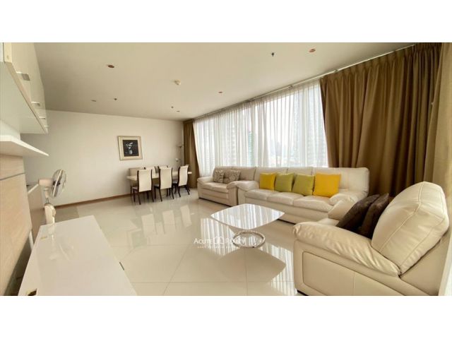 ขายด่วนคอนโดหรู ดิเอ็มไพร์ เพลส  วิวเมือง ไม่บล็อค